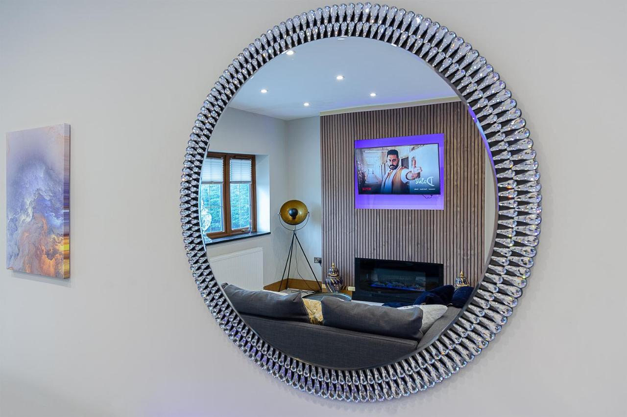 Boutique Green Acre Views สลาว ภายนอก รูปภาพ